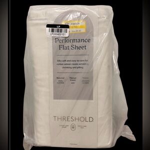Threshold White Performance Flat Sheet - Cotton Sateen